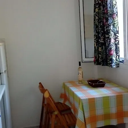 Yellow House Apartment